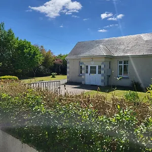 fairhill-cottage-galway-beautiful-rural-location.galwayhotelsireland.net/
